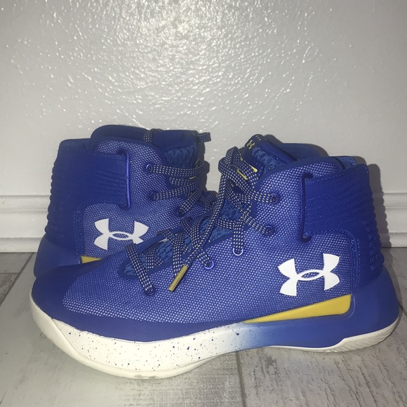 UNDER ARMOUR- Stephen Curry basketball shoes - Picture 2 of 4